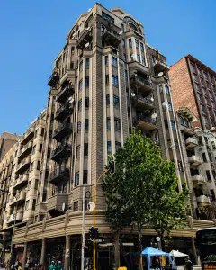 Commercial security services for mixed-use buildings in Cape Town